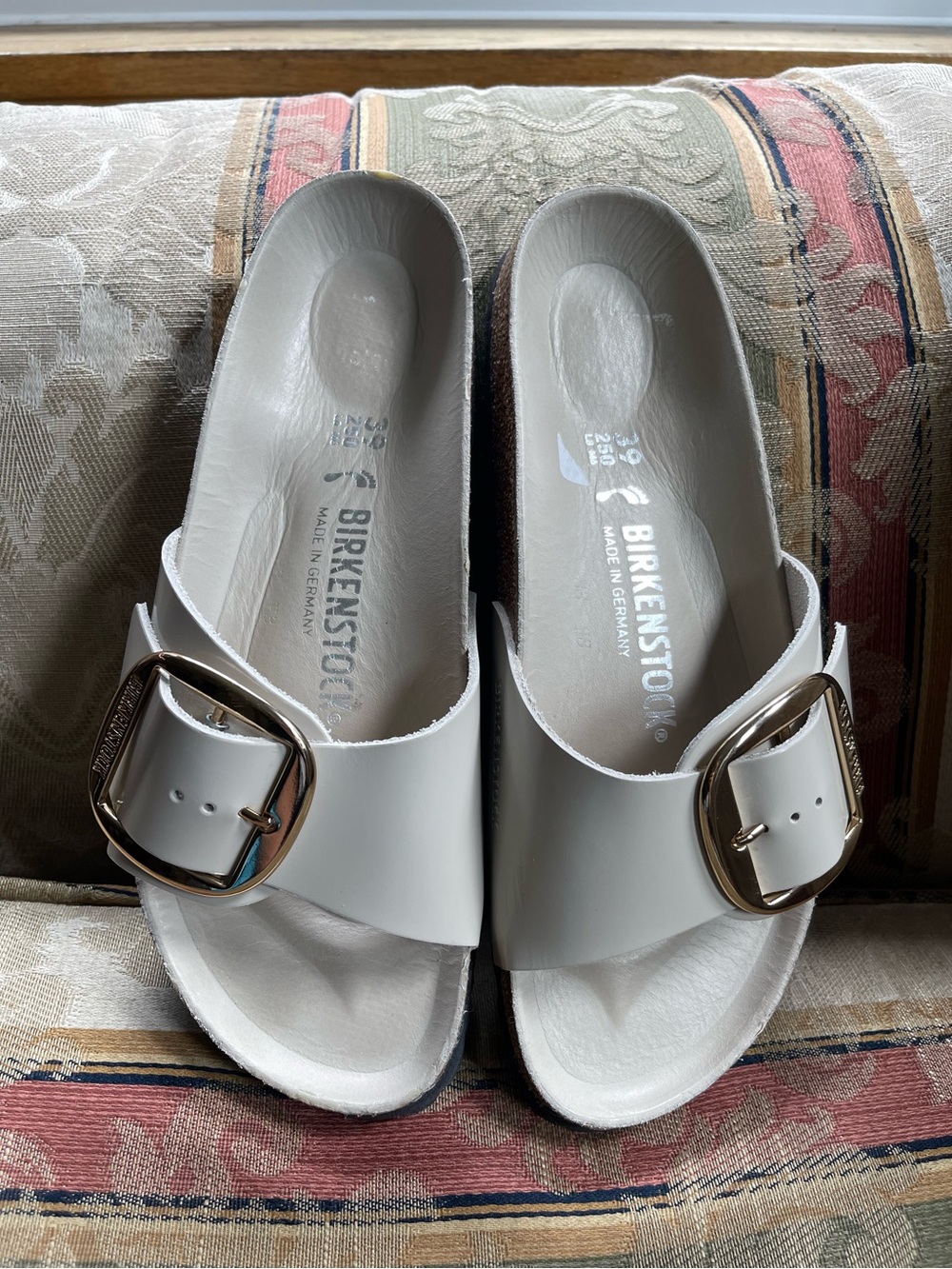 Birkenstock Madrid Big Buckle High Shine. Size 8-8.5 Women N18-21 - Picture 4 of 9